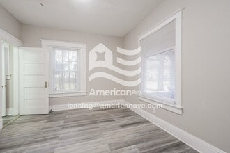 237 W Garfield Ave in Elkhart, IN - Building Photo - Building Photo