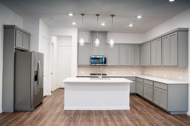 2913 Alto Dr in Sachse, TX - Foto de edificio