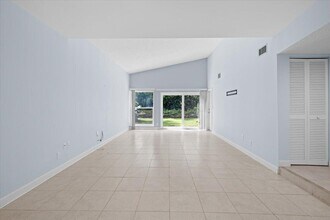 1840 NW 10th St in Delray Beach, FL - Building Photo - Building Photo