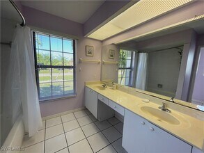 130 SE 44th St in Cape Coral, FL - Building Photo - Building Photo