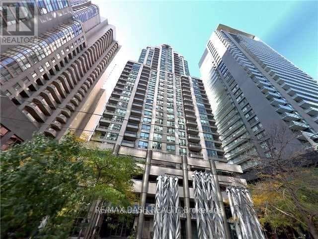 property at 750-1750 Bay St.