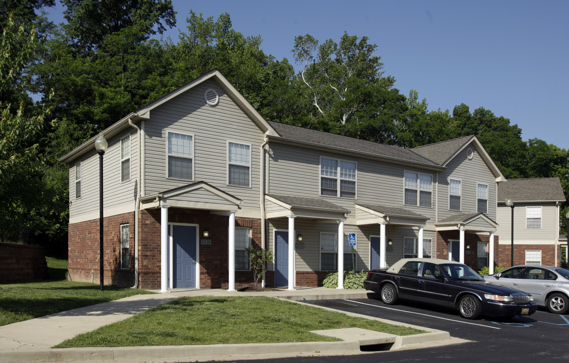 Bentwood Townhomes in St. Louis, MO - Foto de edificio