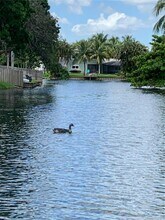 8421 SW 28th St in Davie, FL - Building Photo - Building Photo