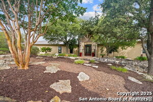 2162 River Way in Spring Branch, TX - Building Photo