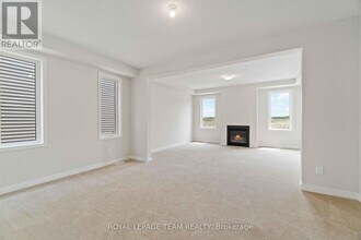 174 Yearling Cir in Ottawa, ON - Building Photo - Building Photo