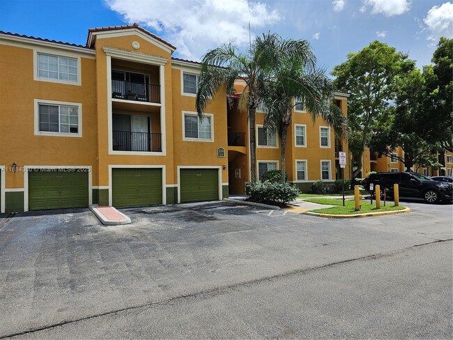 2301 W Preserve Way in Miramar, FL - Building Photo - Building Photo