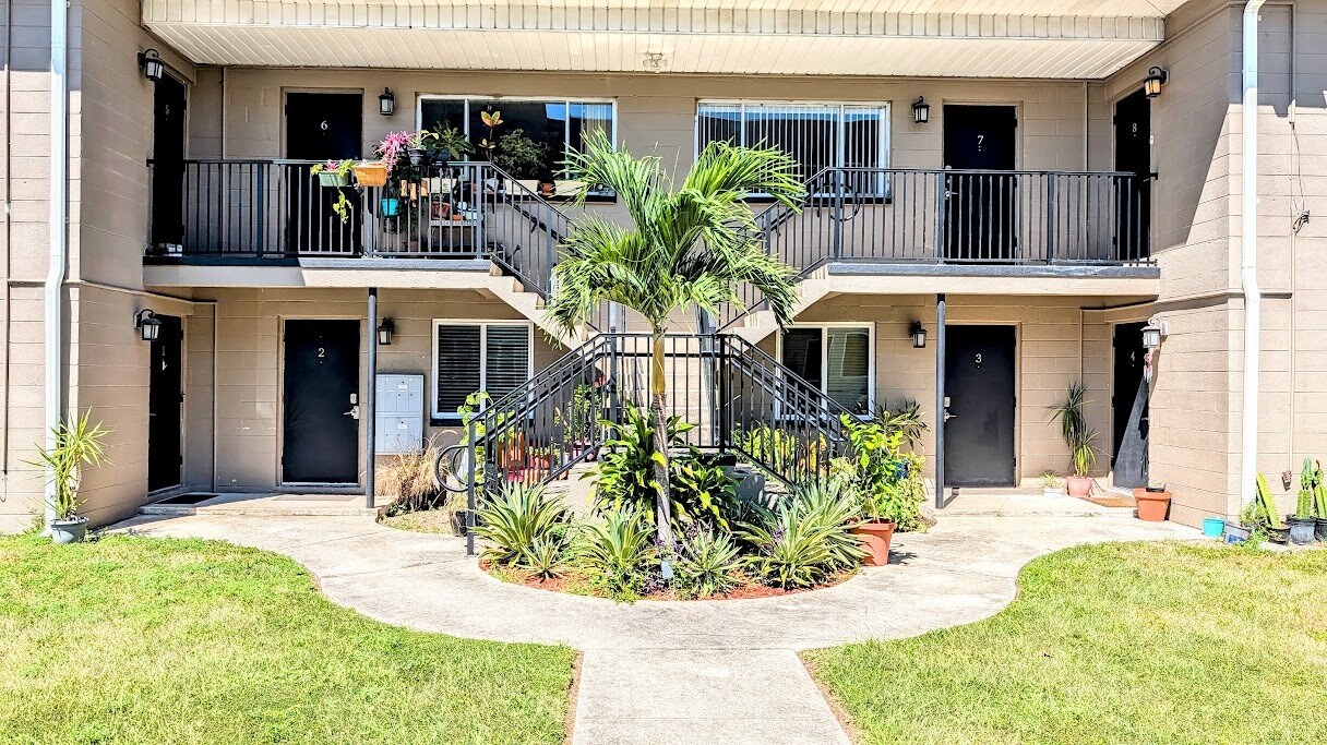1693 2nd Ave N in St. Petersburg, FL - Foto de edificio
