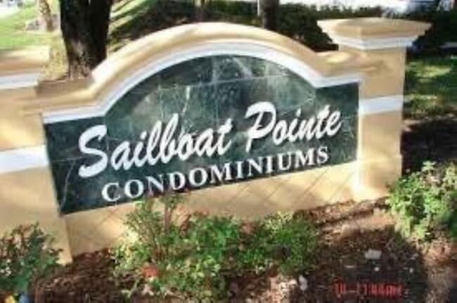 2607 NW 33rd St, Unit 2116