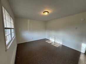 215 Nutall Dr in Mount Holly, NC - Building Photo - Building Photo