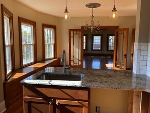 400 Broad St, Unit 1 in Syracuse, NY - Foto de edificio - Building Photo