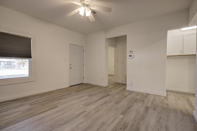 404 N Findlay Ave in Norman, OK - Building Photo - Building Photo