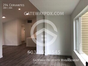 294 Cervantes in Lake Oswego, OR - Building Photo - Building Photo