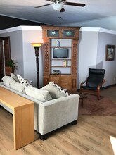 15 Union St in Hallowell, ME - Foto de edificio - Building Photo