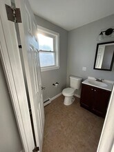 226 E Main St in Fall River, MA - Building Photo - Building Photo