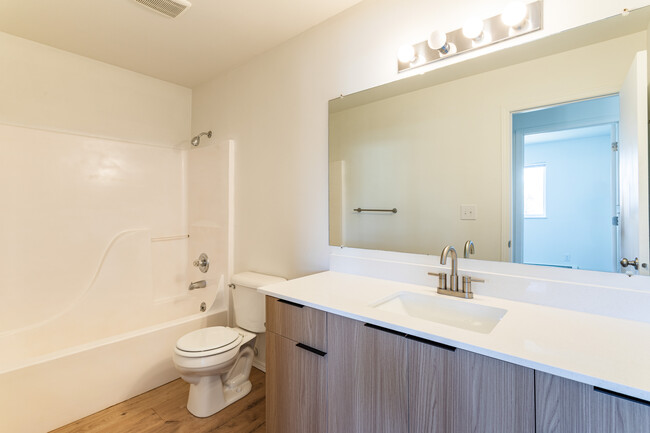 North Russell Apartments in Missoula, MT - Building Photo - Building Photo