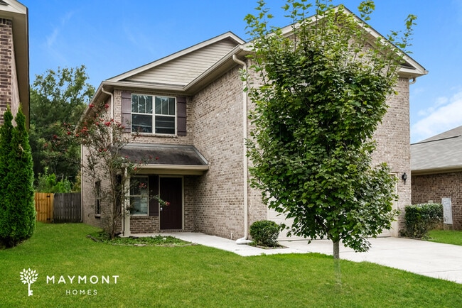 206 Sedgewick Dr in Owens Cross Roads, AL - Foto de edificio - Building Photo