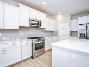 913 Bryant Rd in Sultan, WA - Building Photo - Building Photo