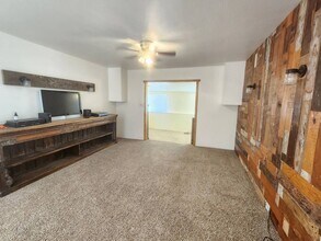 3370 Utah Trail in Twentynine Palms, CA - Building Photo - Building Photo