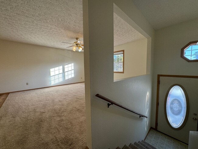 15350 Top Dr in St. Robert, MO - Building Photo - Building Photo