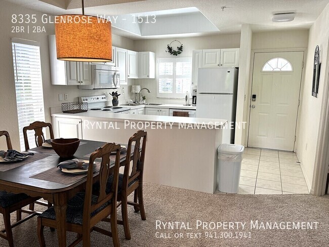 8335 Glen Rose Way in Sarasota, FL - Building Photo - Building Photo