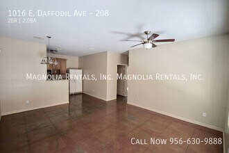1016 E Daffodil Ave, Unit 208 in McAllen, TX - Building Photo - Building Photo