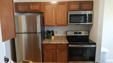 Bennington Hills Apartments in West Henrietta, NY - Building Photo - Building Photo