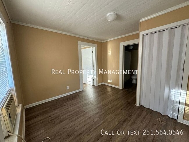 2064 Andrews St in Mobile, AL - Building Photo - Building Photo