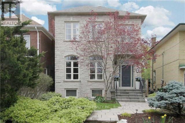 property at 133 Woburn Ave