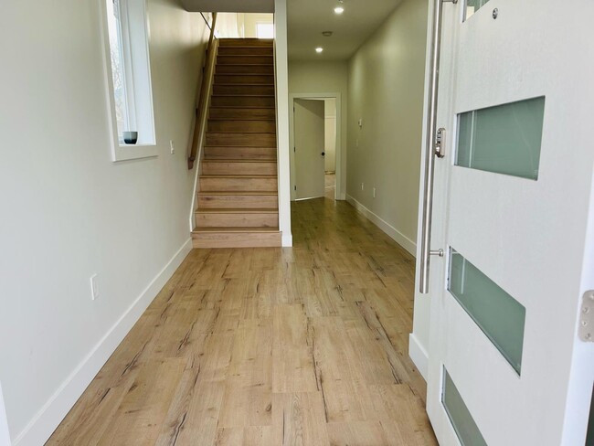46620 First Ave in Chilliwack, BC - Building Photo - Building Photo