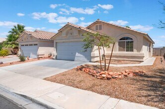 3640 Copper Cactus Dr in Las Vegas, NV - Building Photo - Building Photo
