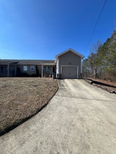 94 Barton Pl, Unit 2 in Cordova, AL - Foto de edificio - Building Photo