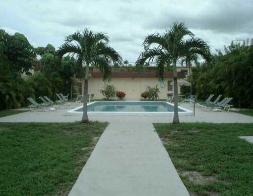 property at 6534 SW 41st St