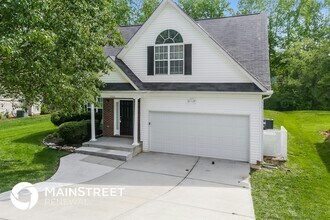 5004 Eagle Creek Dr in Charlotte, NC - Building Photo - Building Photo