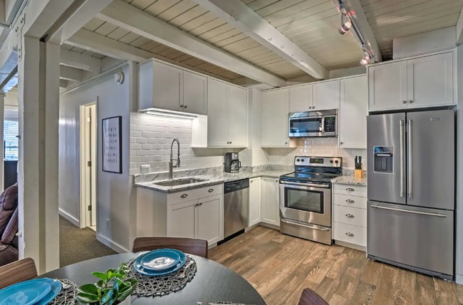 2400 Lodgepole Cir in Silverthorne, CO - Building Photo - Building Photo