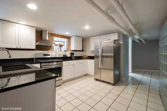 3640 N Wilton Ave in Chicago, IL - Building Photo - Building Photo
