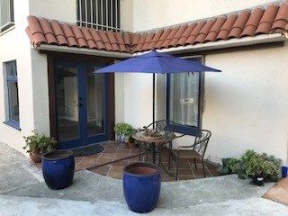 1357 E Orange Grove Blvd in Pasadena, CA - Building Photo