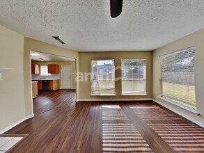 2908 Cambridge Circus in Pearland, TX - Building Photo - Building Photo