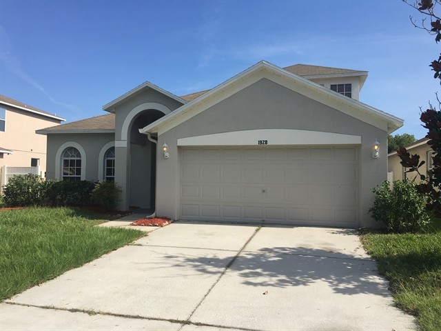 property at 1928 Fruitridge St