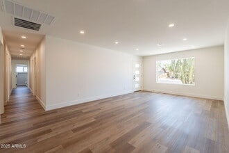 1530 E Alameda Dr in Tempe, AZ - Building Photo - Building Photo