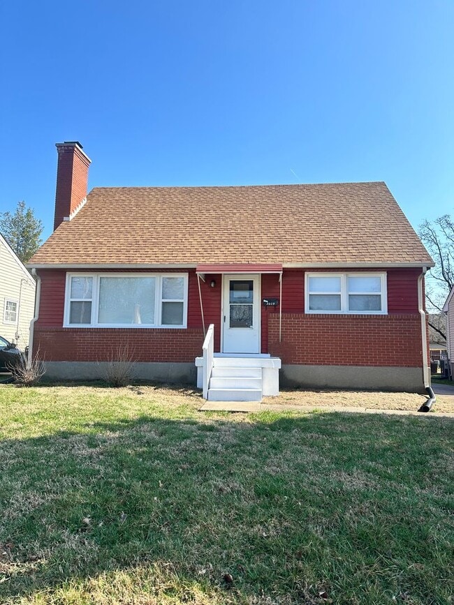 property at 3009 Rosedale Blvd