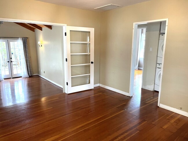 518 W Walnut Ave in Lompoc, CA - Building Photo - Building Photo