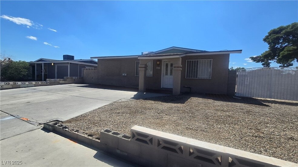 4533 W Desert Inn Rd, Unit Unit 122 in Las Vegas, NV - Building Photo