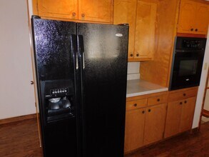 1133 N Howard Ave in Grand Island, NE - Building Photo - Building Photo