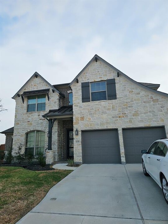 21119 Coral View Dr in Cypress, TX - Building Photo