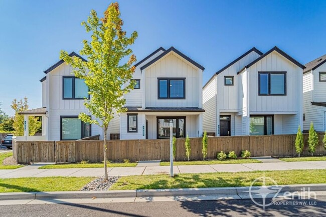 property at 16323 NE 21st St