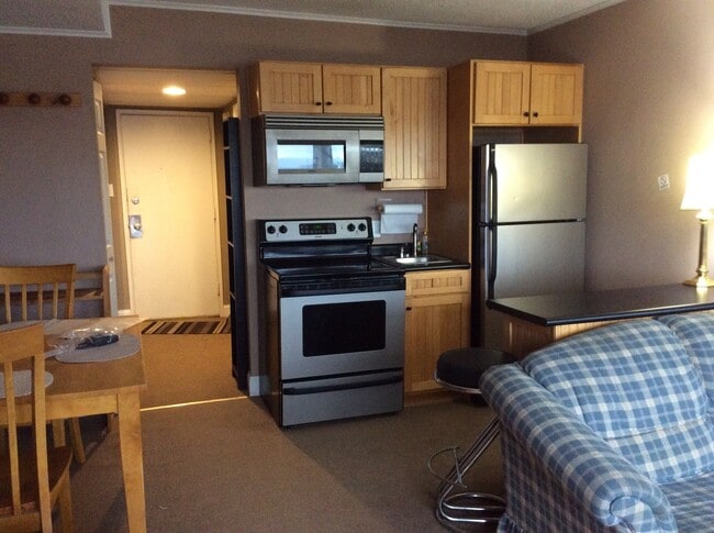 property at 1700 Clinch Ave