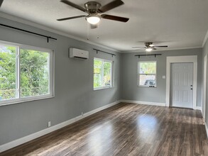 3007 Sanchez St, Unit A in Tampa, FL - Building Photo - Building Photo