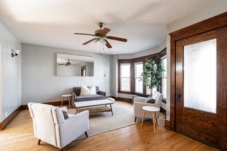 2906 N Maryland Ave in Milwaukee, WI - Building Photo - Building Photo