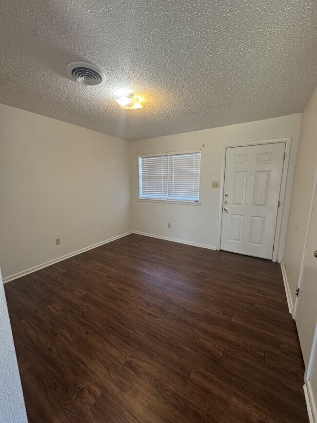 5411 24th St in Lubbock, TX - Building Photo - Building Photo
