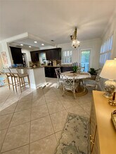 2755 NE 28th Ave in Lighthouse Point, FL - Foto de edificio - Building Photo